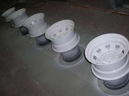 Photo of the freshly painted wheels